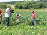 2011.07.14. - Harsányban forgatott a Hír TV stábja